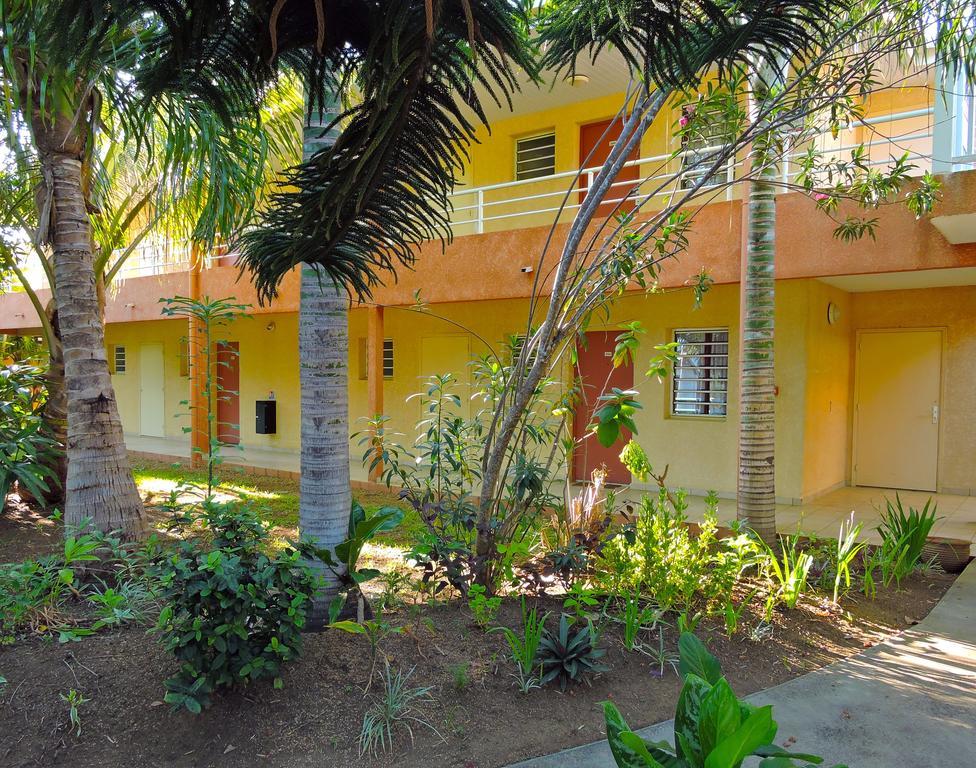 Hotel Koniambo Koné Exteriér fotografie