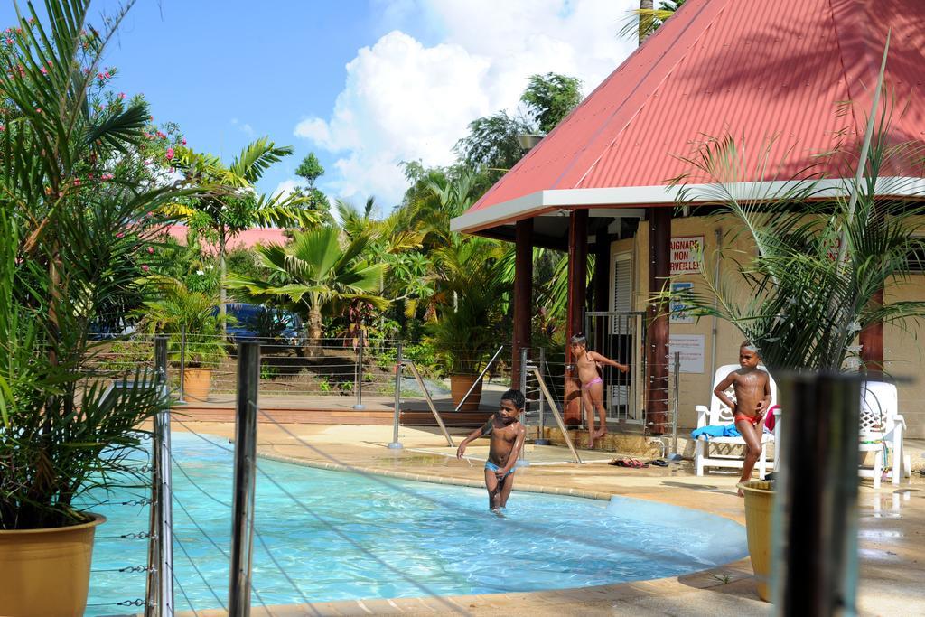 Hotel Koniambo Koné Exteriér fotografie