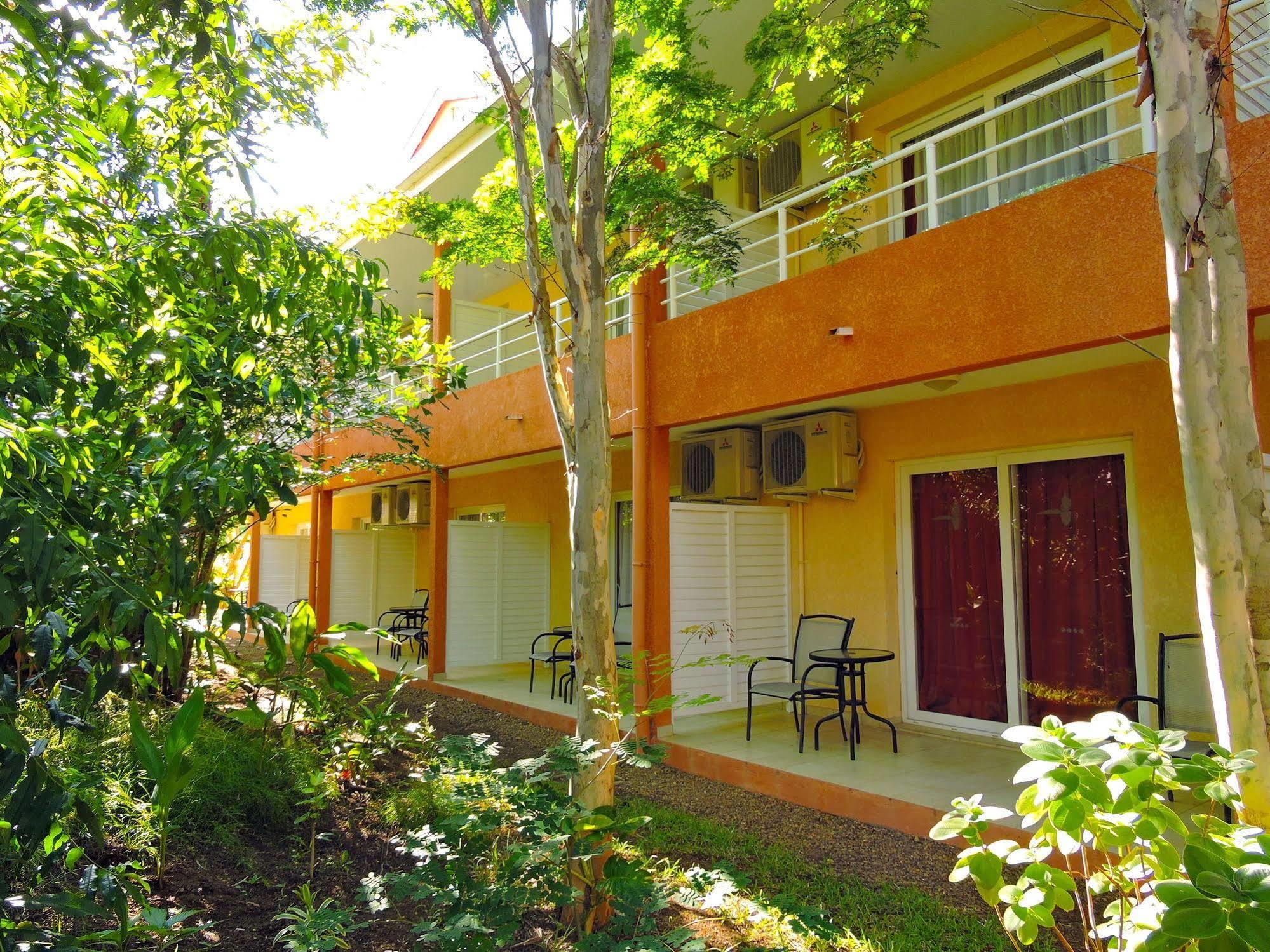 Hotel Koniambo Koné Exteriér fotografie
